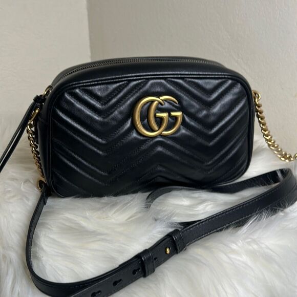 💯Authentic Gucci Marmont Camera Bag🍀 - Picture 1 of 16
